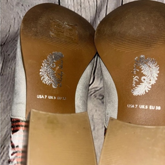 Ruby Shoo Brooke Coral Low Heel Loafer Size US 7 UK 5 EU 38 Leather Suede Floral - Picture 6 of 7